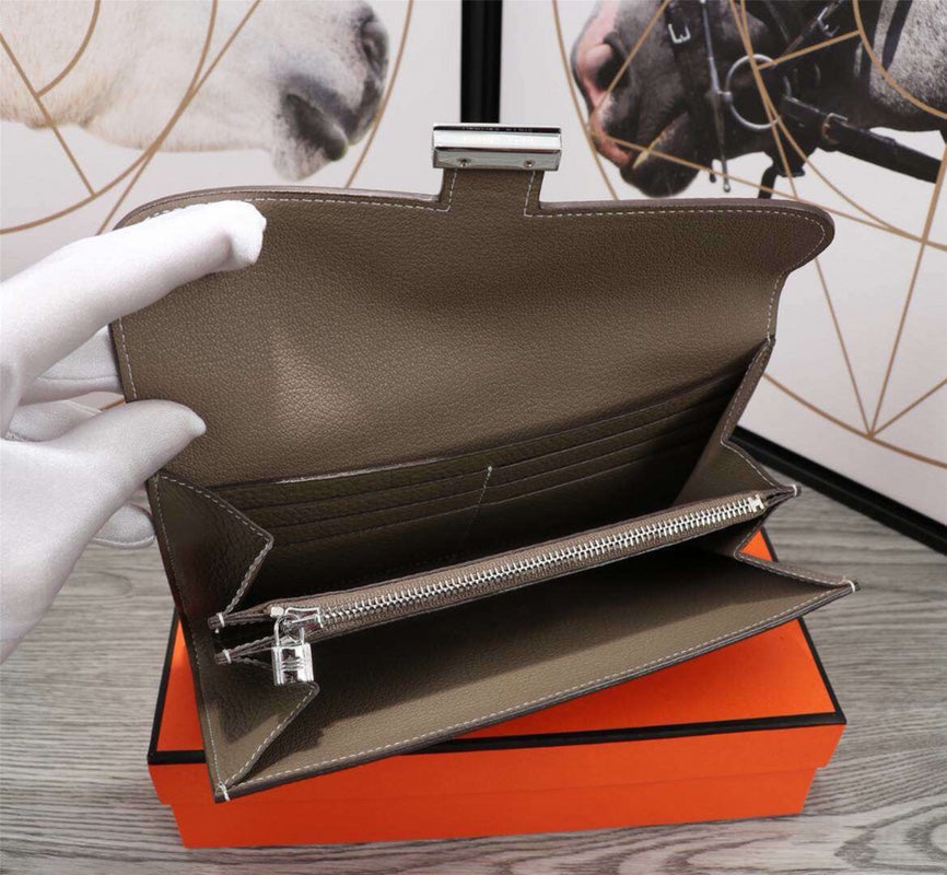 Hermes Clutch Constance 20.5 Khaki Calfskin Silver Hardware