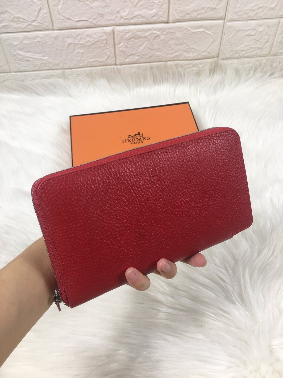Hermes Silk'In Classic Wallet 20 Apple Grained Calfskin