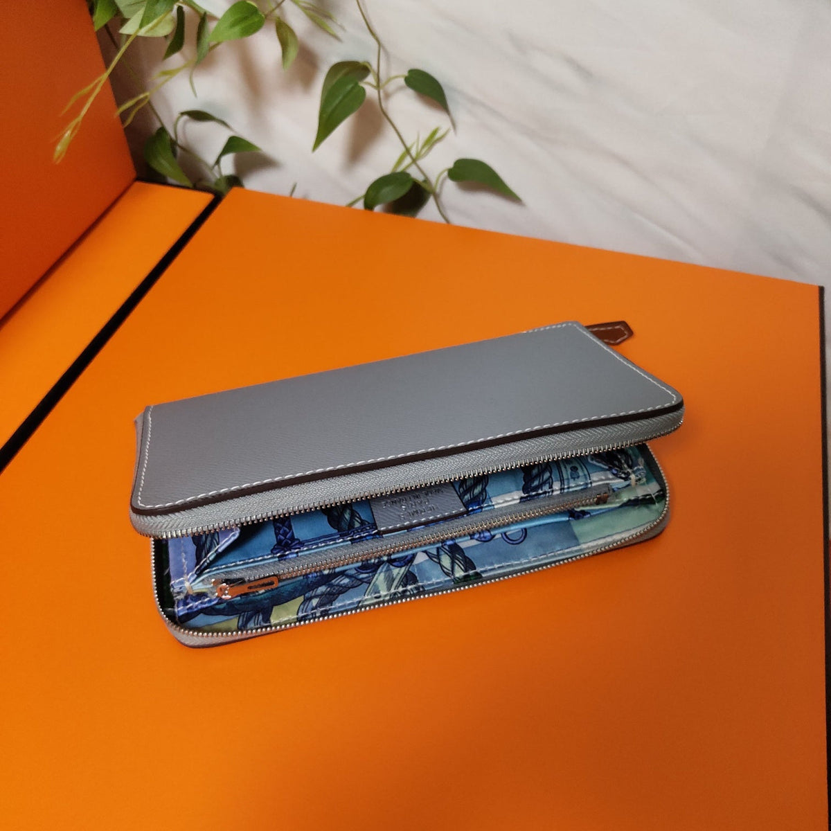 Hermes Zipper Wallet 20 Grey Epsom