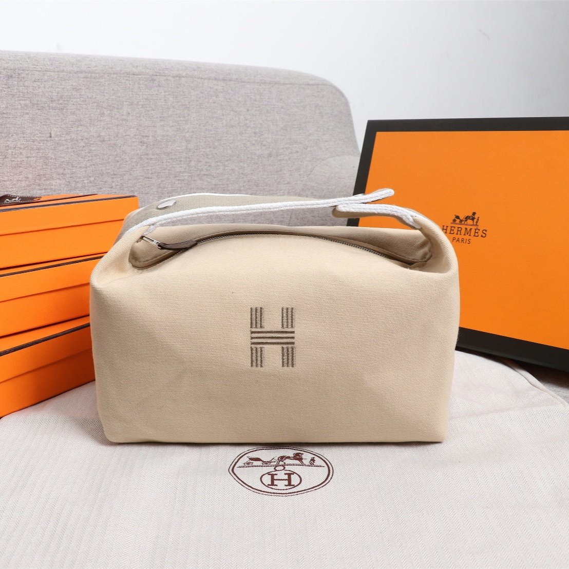 Hermes Bride-A-Brac 21 Beige Canvas