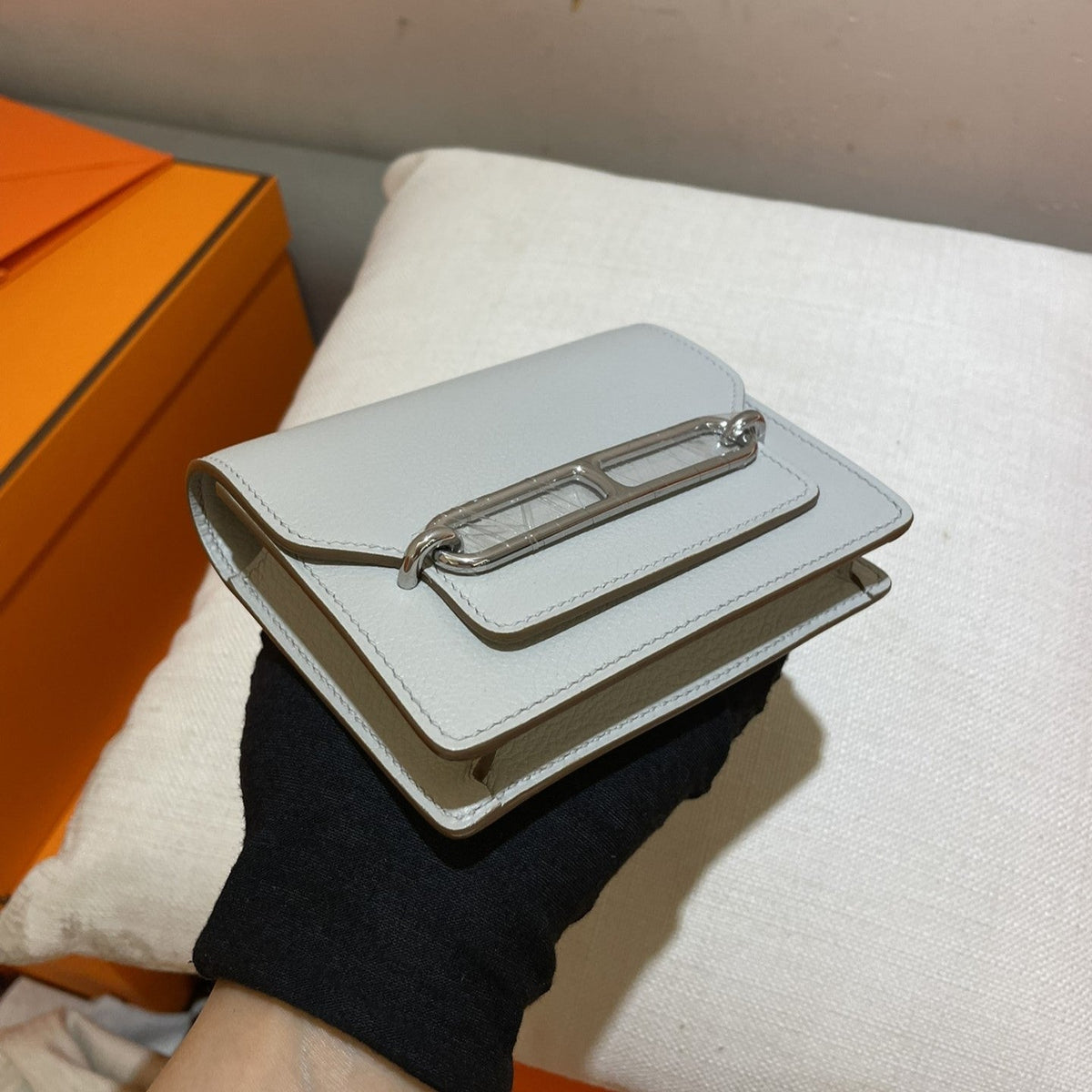 Hermes Roulisslim Wallet 12.7 White Calfskin Shw