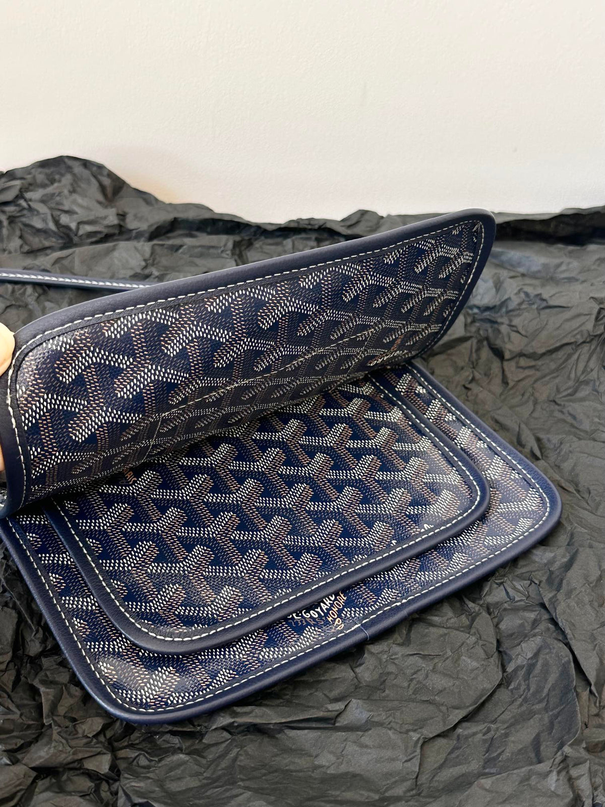 Goyard Plumet Pocket Wallet 20 in Navy Blue Goyardine Canvas and Lambskin Trim