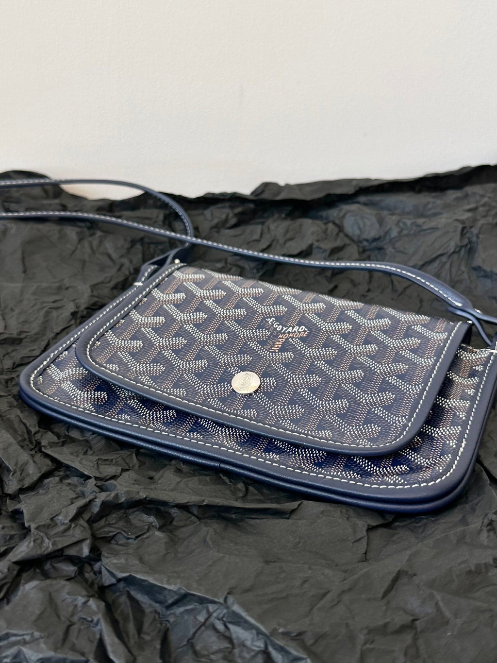 Goyard Plumet Pocket Wallet 20 in Navy Blue Goyardine Canvas and Lambskin Trim