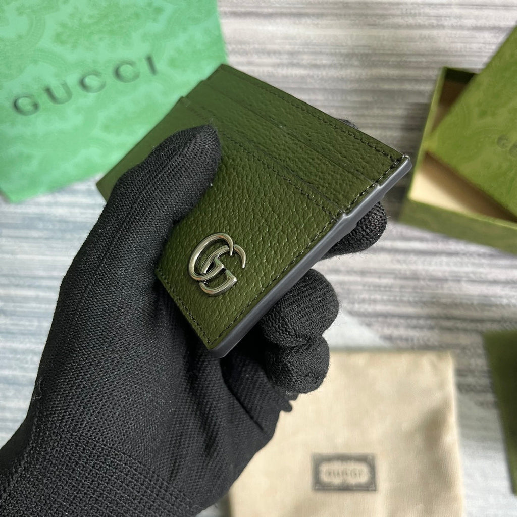 Gucci Marmont Card Holder 11 in Army Green Lambskin