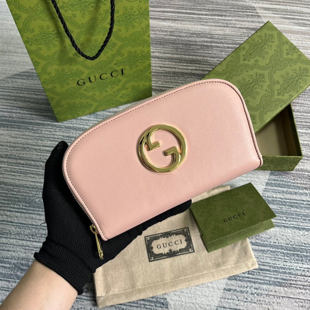Gucci Blondie 21 Full Zip Wallet in Light Pink Calfskin