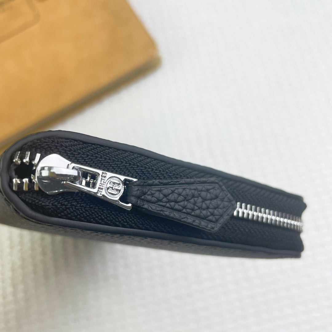 Hermes Silk'In Classic Wallet 20 Black Grained Calfskin