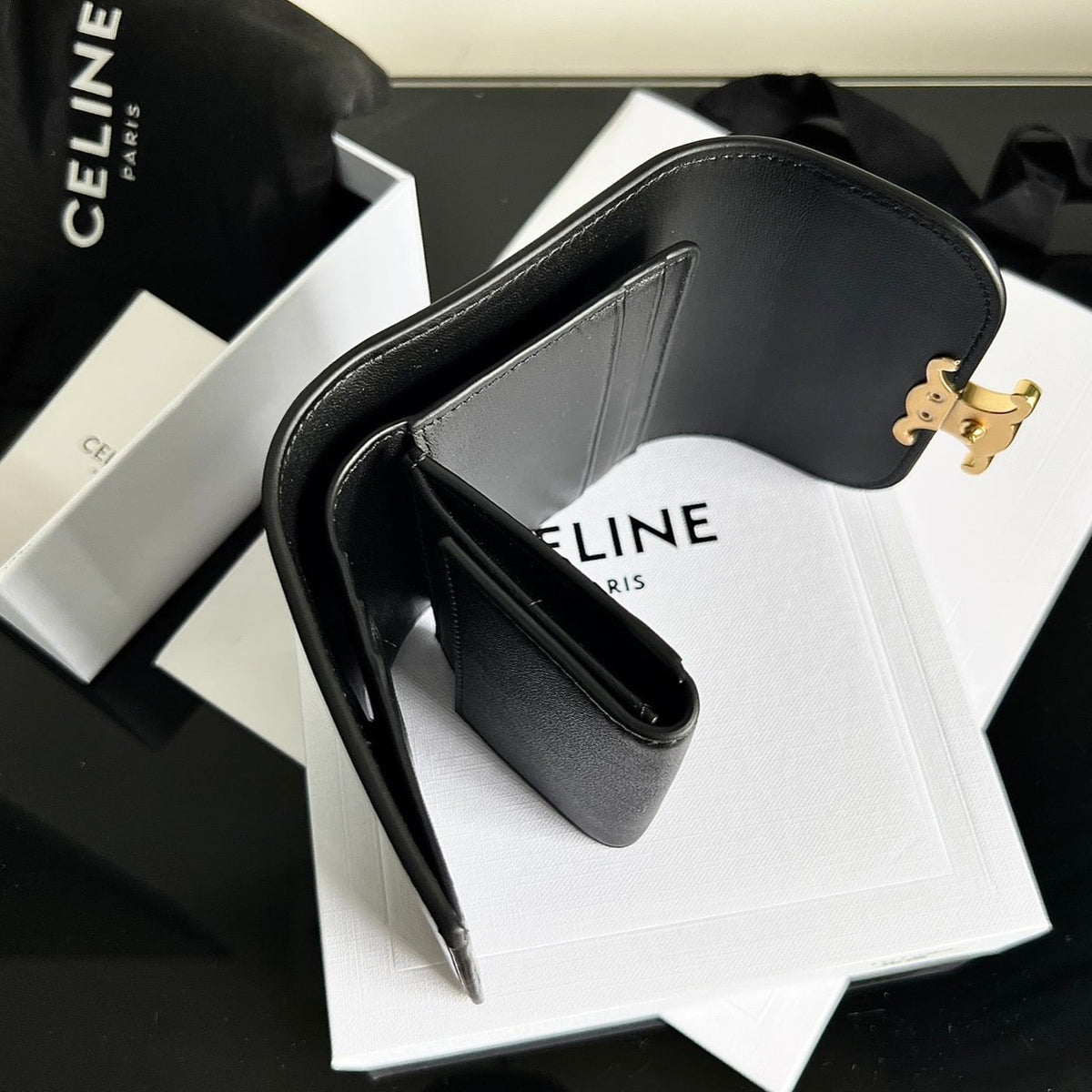 Celine Triomphe 10 Calfskin Wallet Black