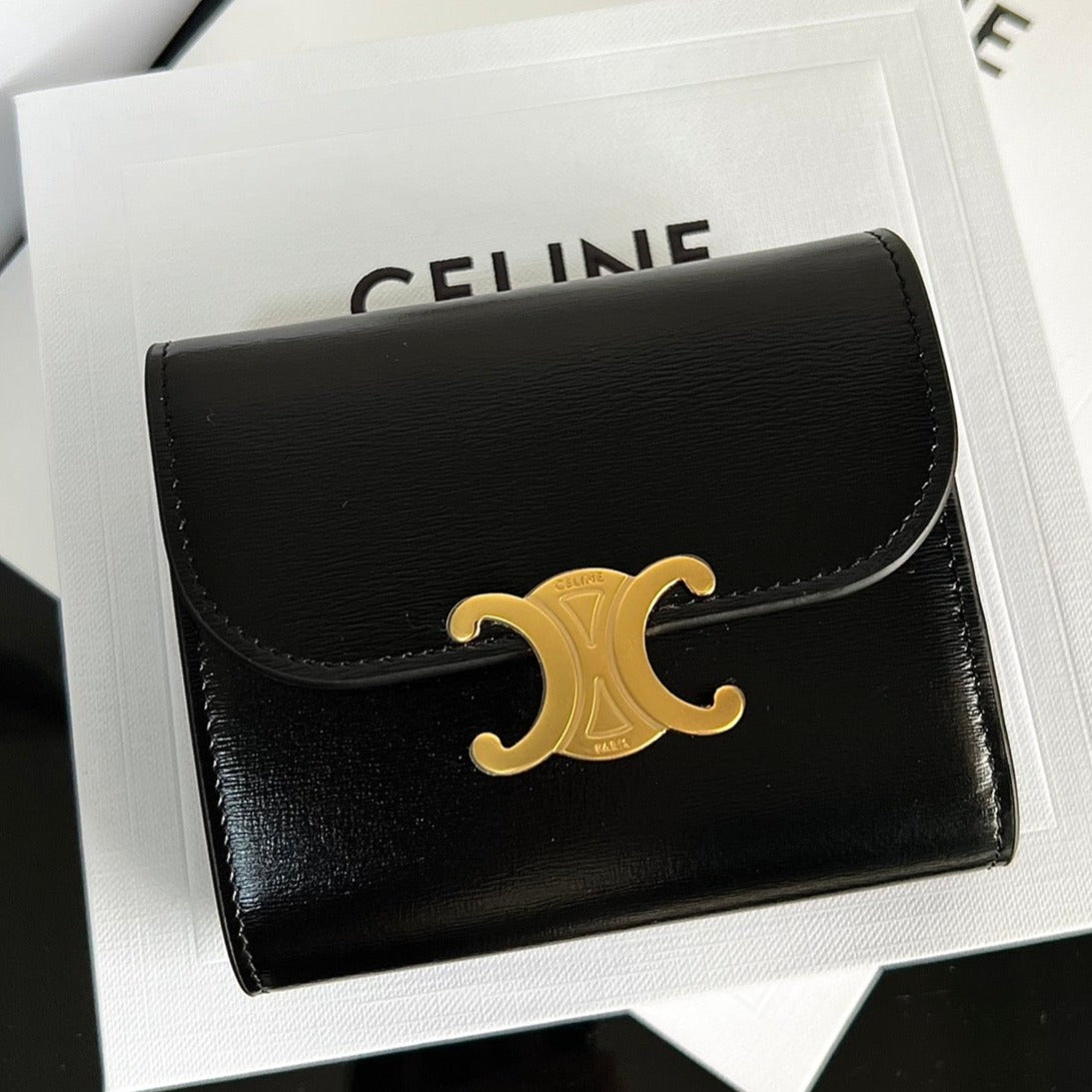 Celine Triomphe 10 Calfskin Wallet Black