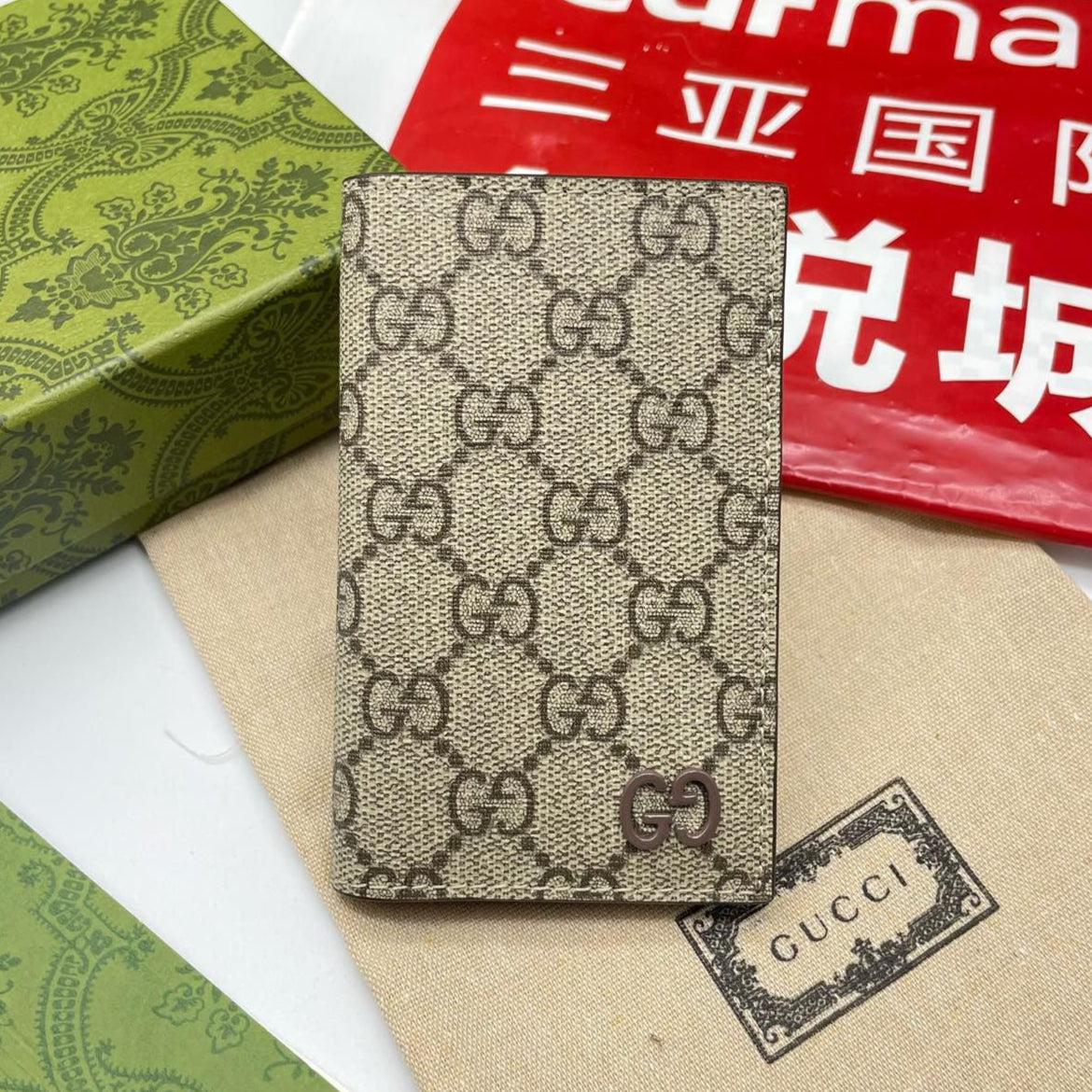 Gucci Long Card Case in Beige Mix Brown Canvas