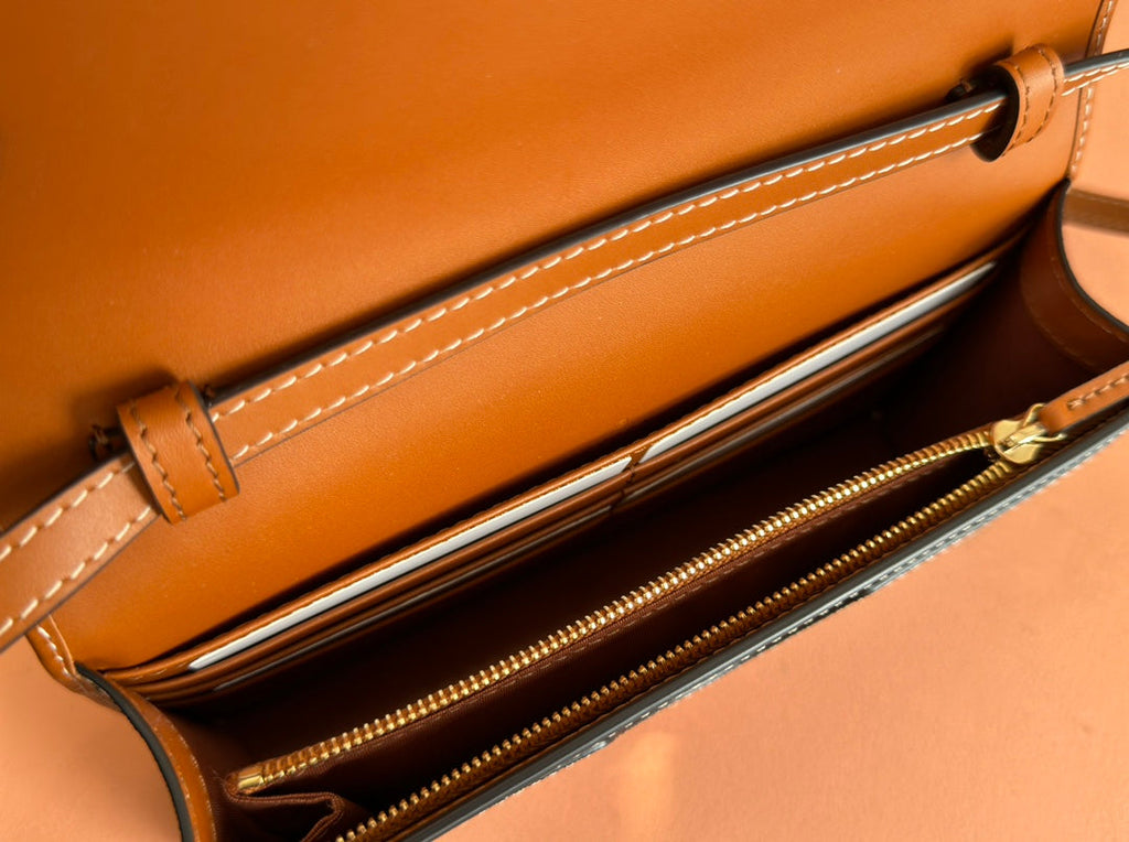 Gucci Emblem Wallet Monogram 20 in Beige and Dark Brown Calfskin