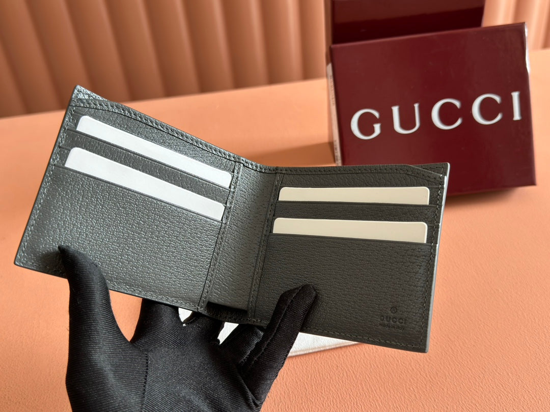 Gucci Interior Bi-Fold Wallet 11 in Grey Calfskin