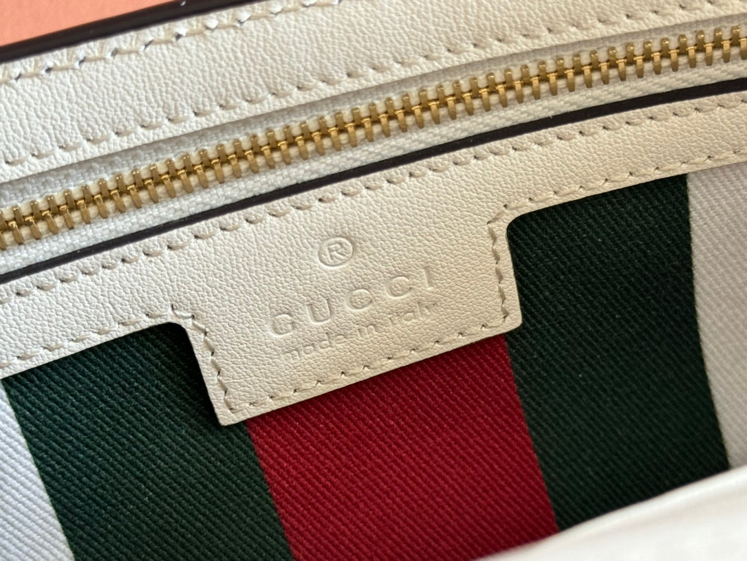 Gucci Emblem Wallet Monogram 20 in Beige and White Smooth Calfskin