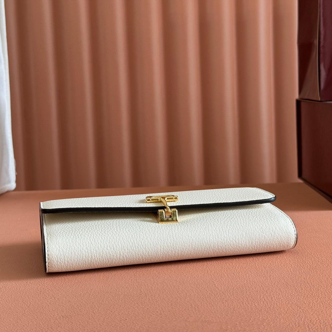 Gucci Softbit Continental Wallet 19 in White Grainy Calfskin Gold Hardware