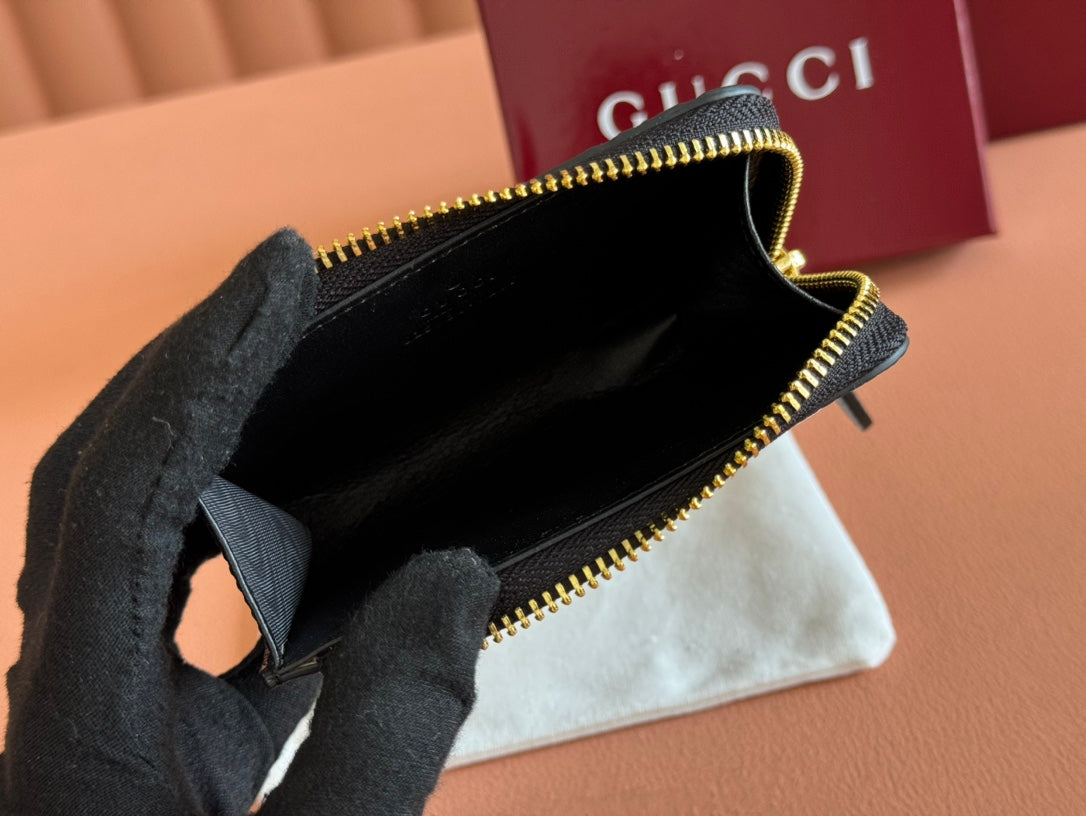 Gucci Emblem Zip Card Case 13 in Black Grainy Calfskin