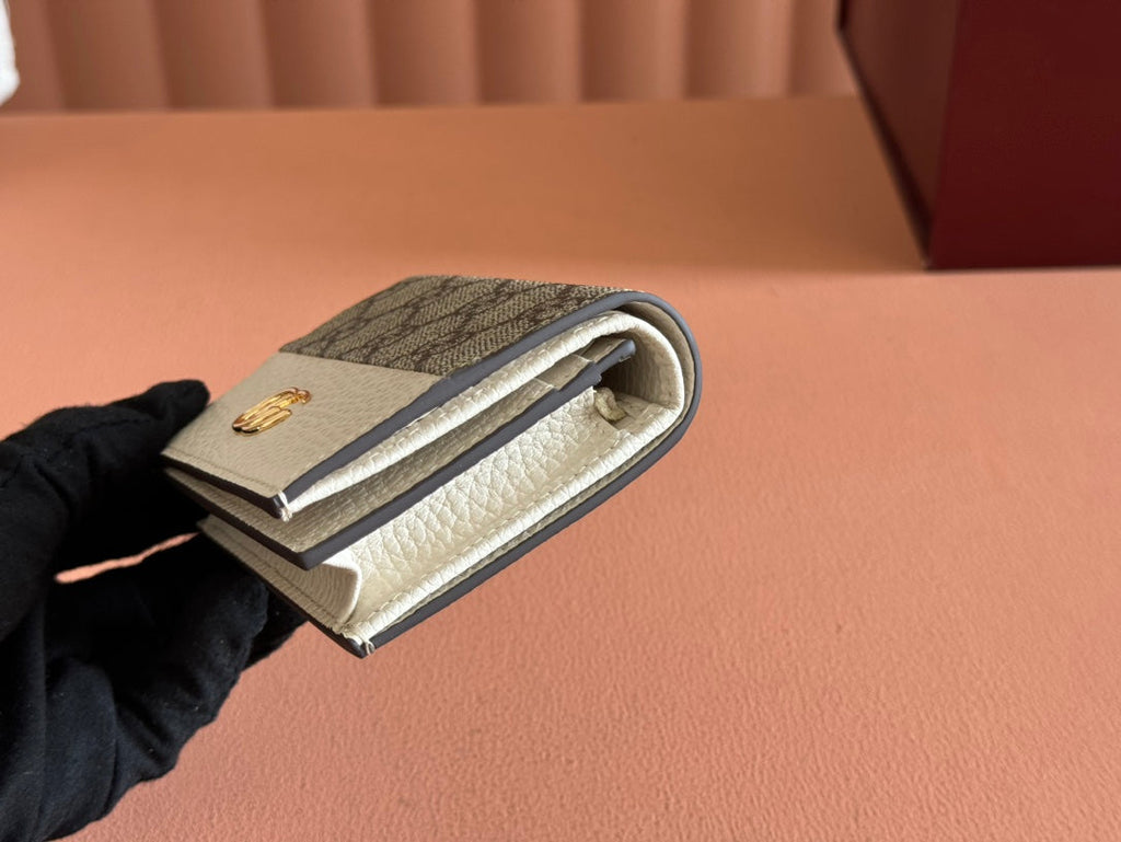 Gucci Marmont Bi-Colour Card Case Wallet 11 in Beige Ebony Canvas White Calfskin