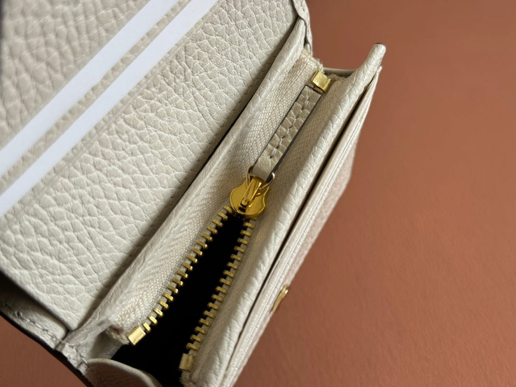 Gucci Marmont Bi-Colour Card Case Wallet 11 in Beige Ebony Canvas White Calfskin