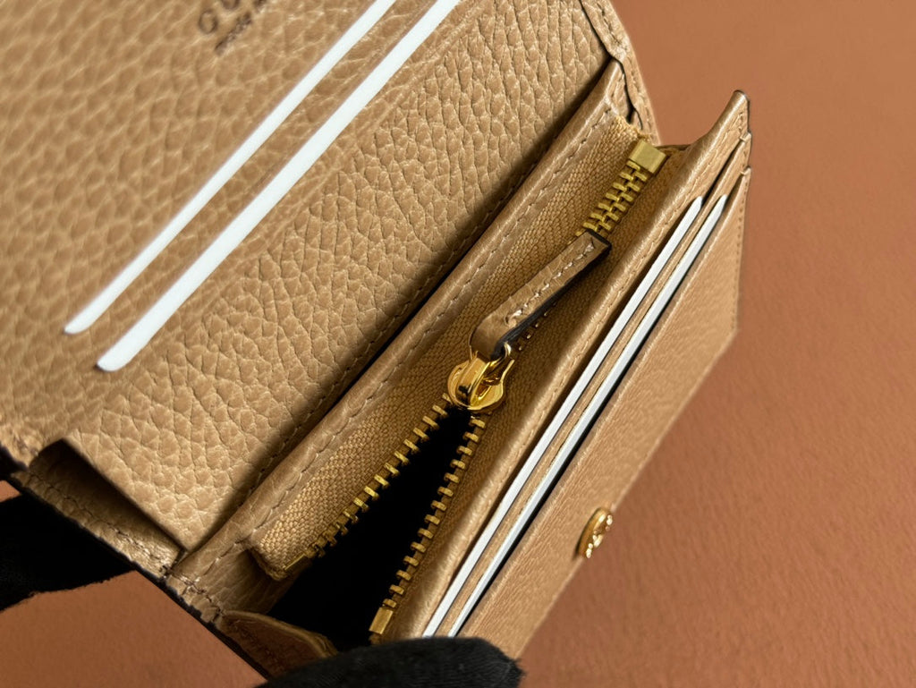 Gucci Marmont Bi-Colour Card Case Wallet 11 in Beige Ebony Canvas Brown Calfskin