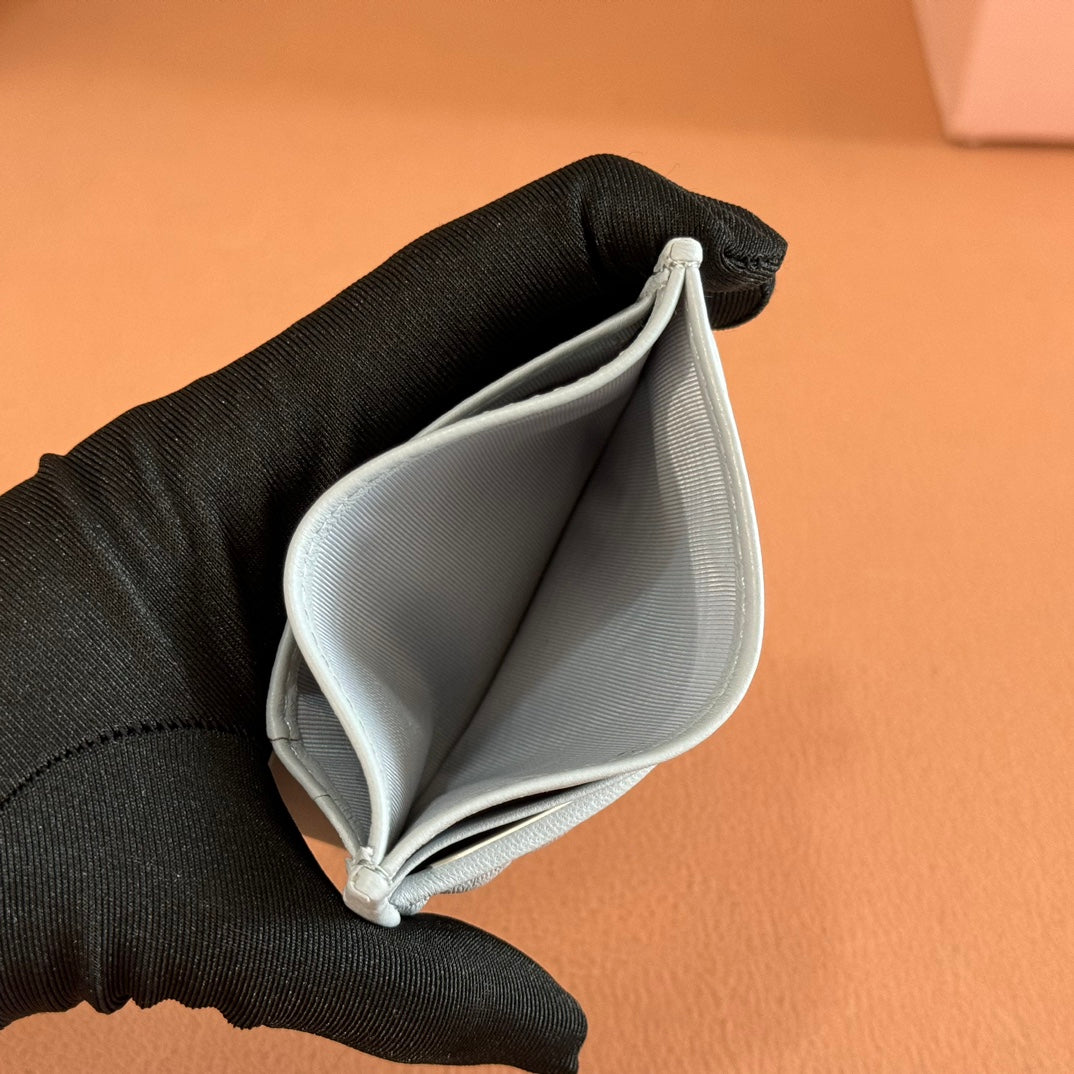 Matelassé Nappa Leather Card Holder Blue Gray