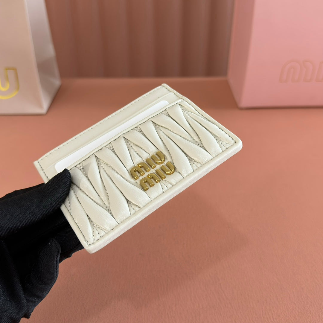 Matelassé Nappa Leather Card Holder White