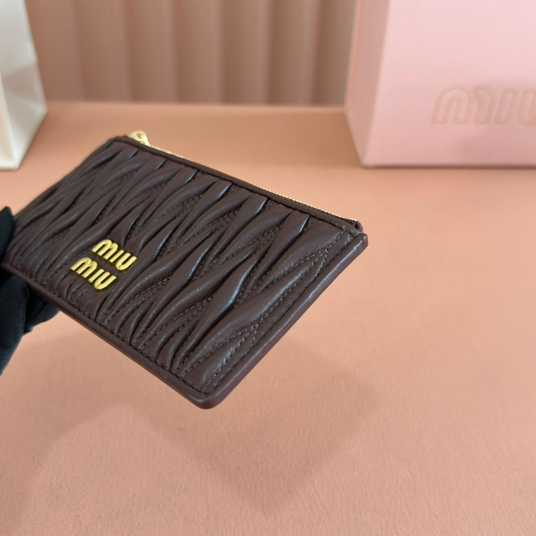 Matelassé Leather Envelope Wallet Dark Brown