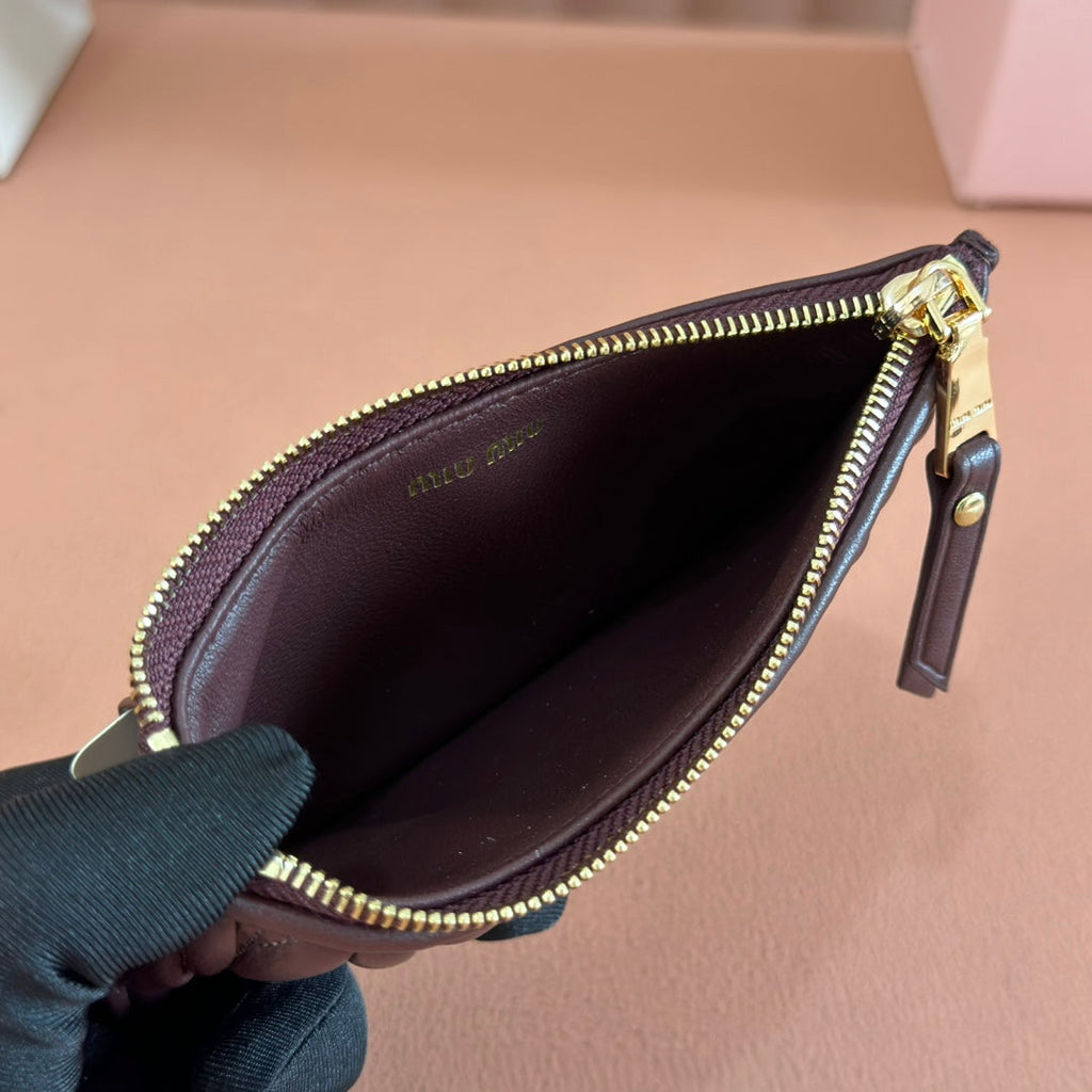 Matelassé Leather Envelope Wallet Dark Brown