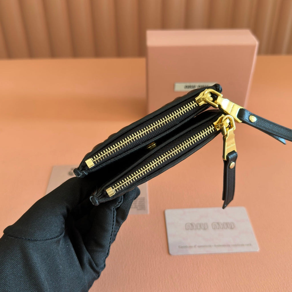 Miu Miu 26S Small Matelasse Card Holder 11 in Black Calfskin Gold Hardware