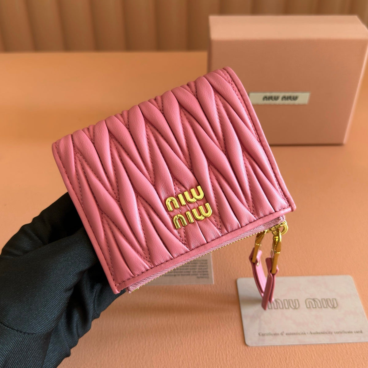 Miu Miu 26S Small Matelasse Card Holder 11 in Pink Calfskin Gold Hardware
