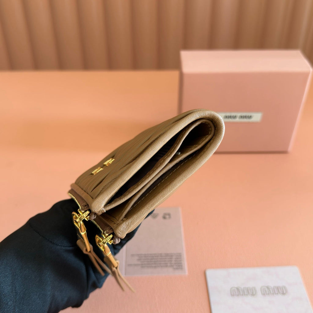 Miu Miu 26S Small Matelasse Card Holder 11 in Brown Calfskin Gold Hardware