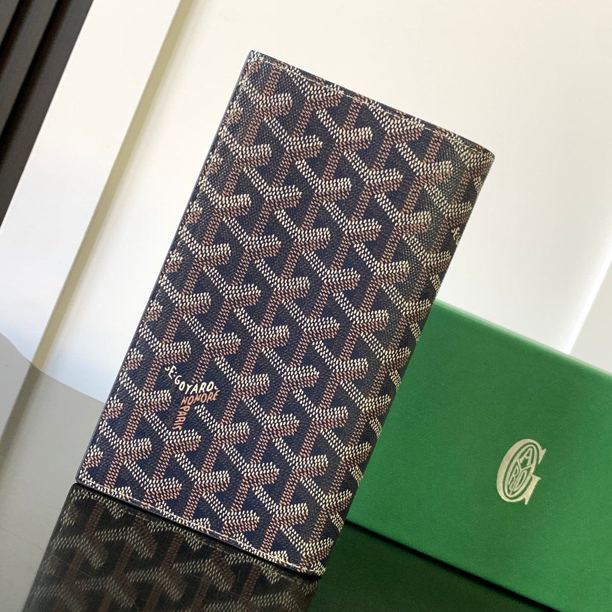 Goyard Richelieu Checkbook Wallet 19 in Navy Blue Goyardine Canvas and Calfskin