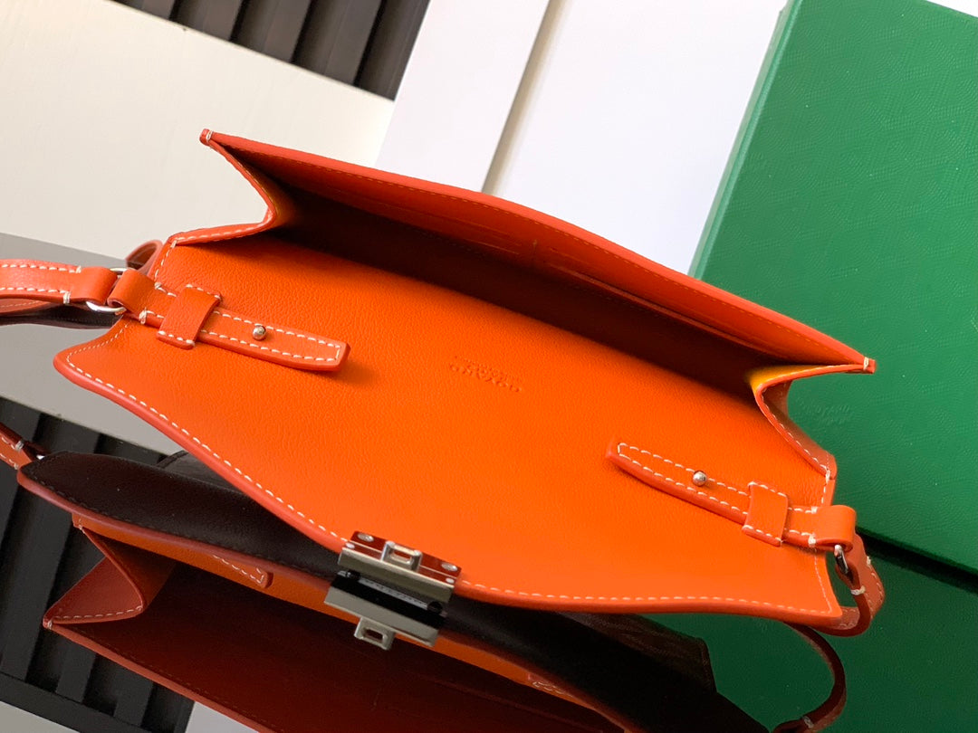 Goyard Chypre Wallet-Pouch 21 in Orange Goyardine Canvas and Calfskin