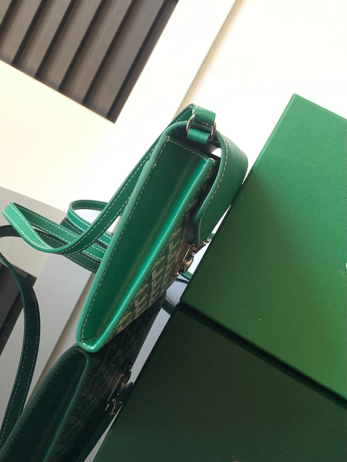 Goyard Chypre Wallet-Pouch 21 in Green Goyardine Canvas and Calfskin