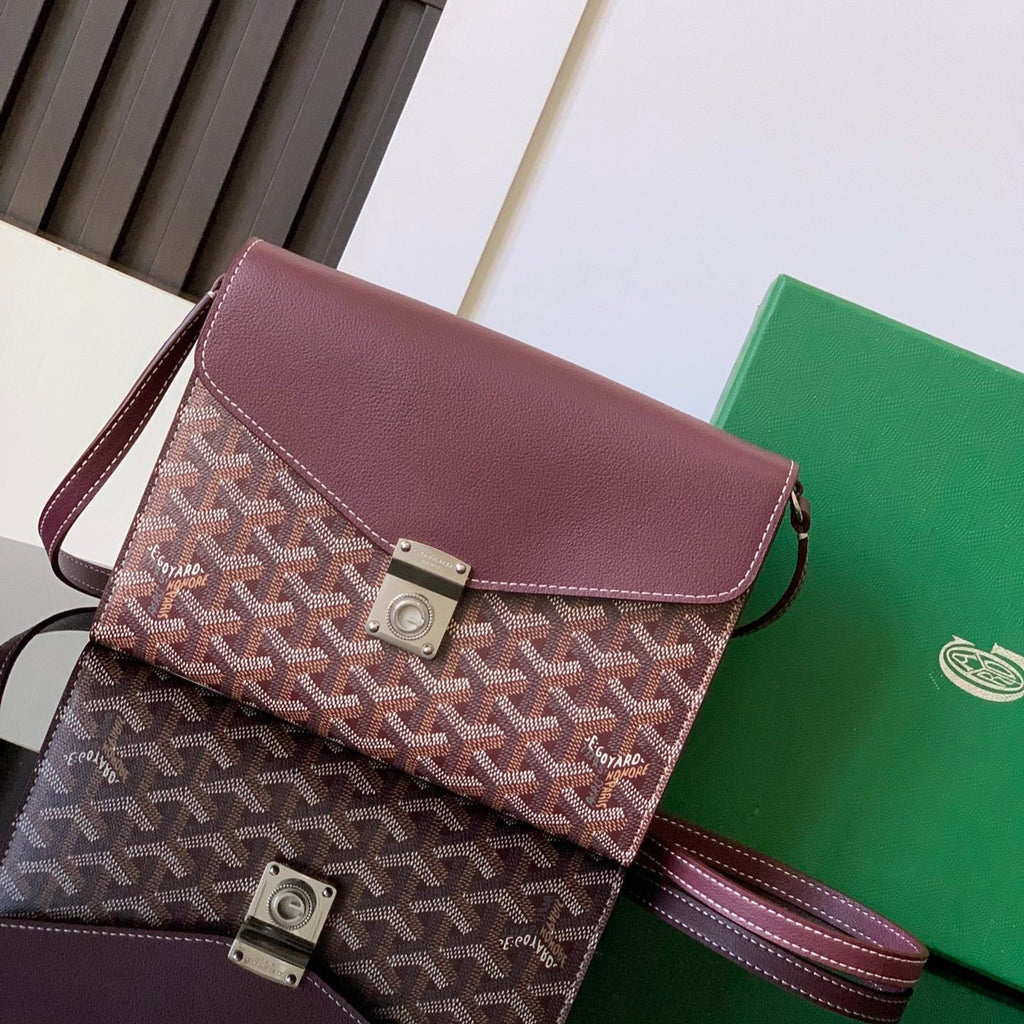 Goyard Chypre Wallet-Pouch 21 in Wine Red Goyardine Canvas and Calfskin