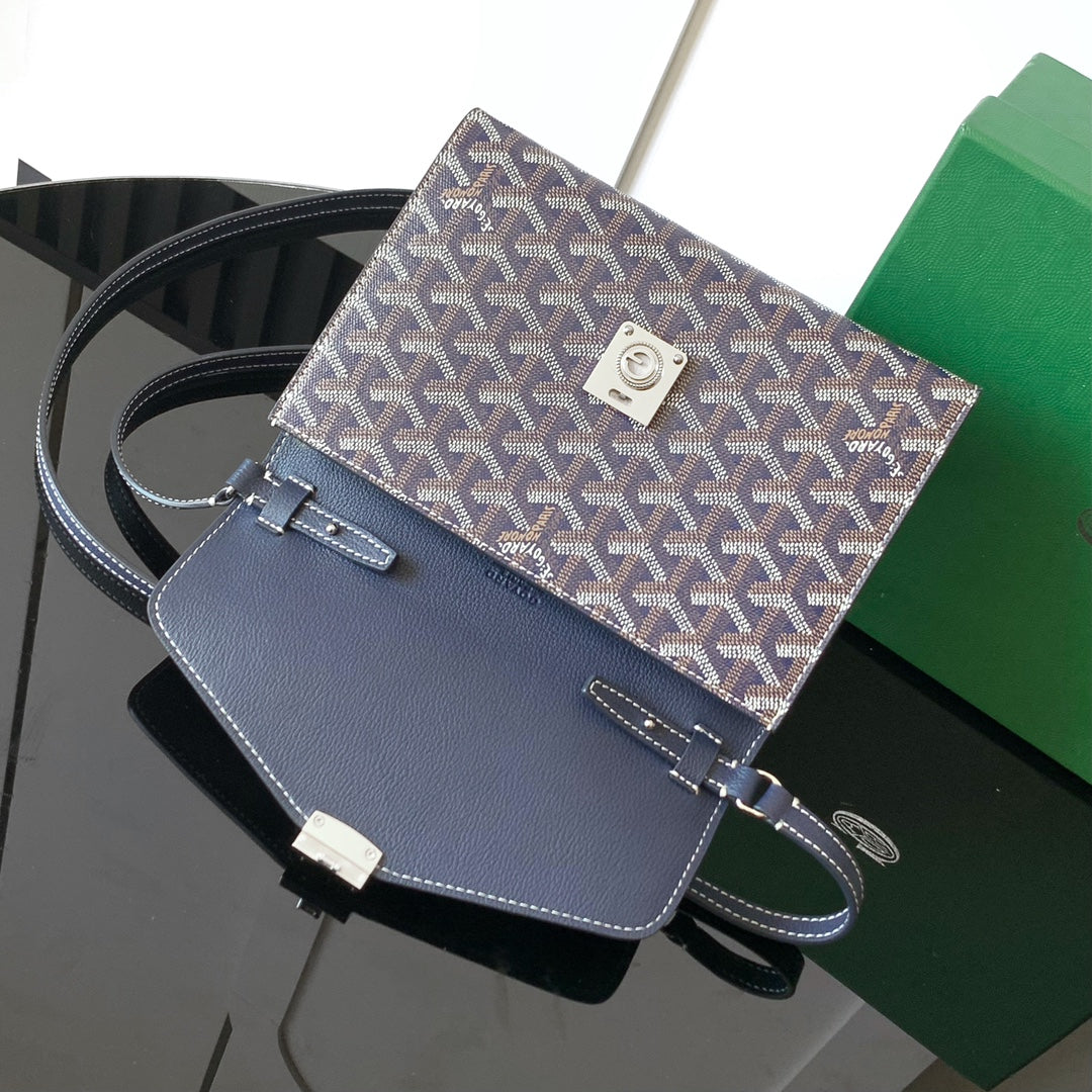 Goyard Chypre Wallet-Pouch 21 in Navy Blue Goyardine Canvas and Calfskin
